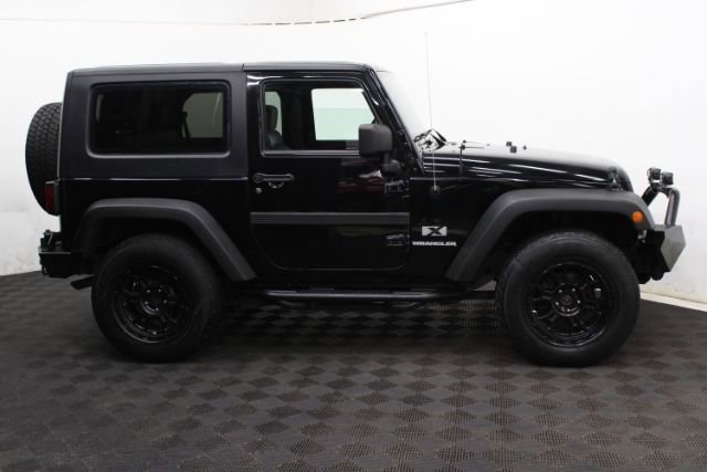 Used 2009 Jeep Wrangler X AWD/4WD image 4