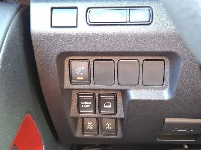 Used 2023 Nissan Frontier PRO-4X w/ Technology Package image 29