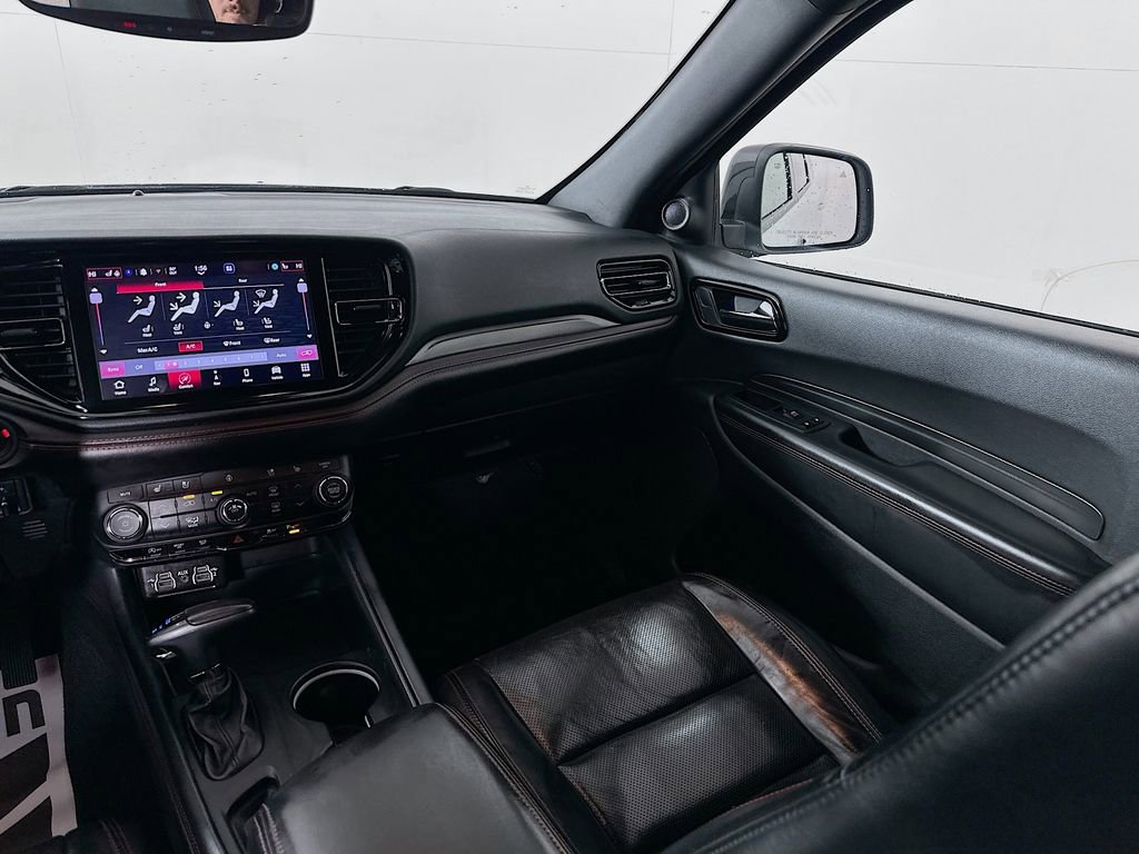 Used 2023 Dodge Durango GT image 25