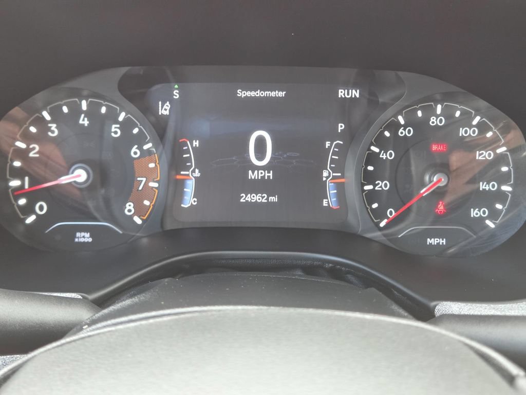 Used 2023 Jeep Compass Latitude AWD/4WD image 26