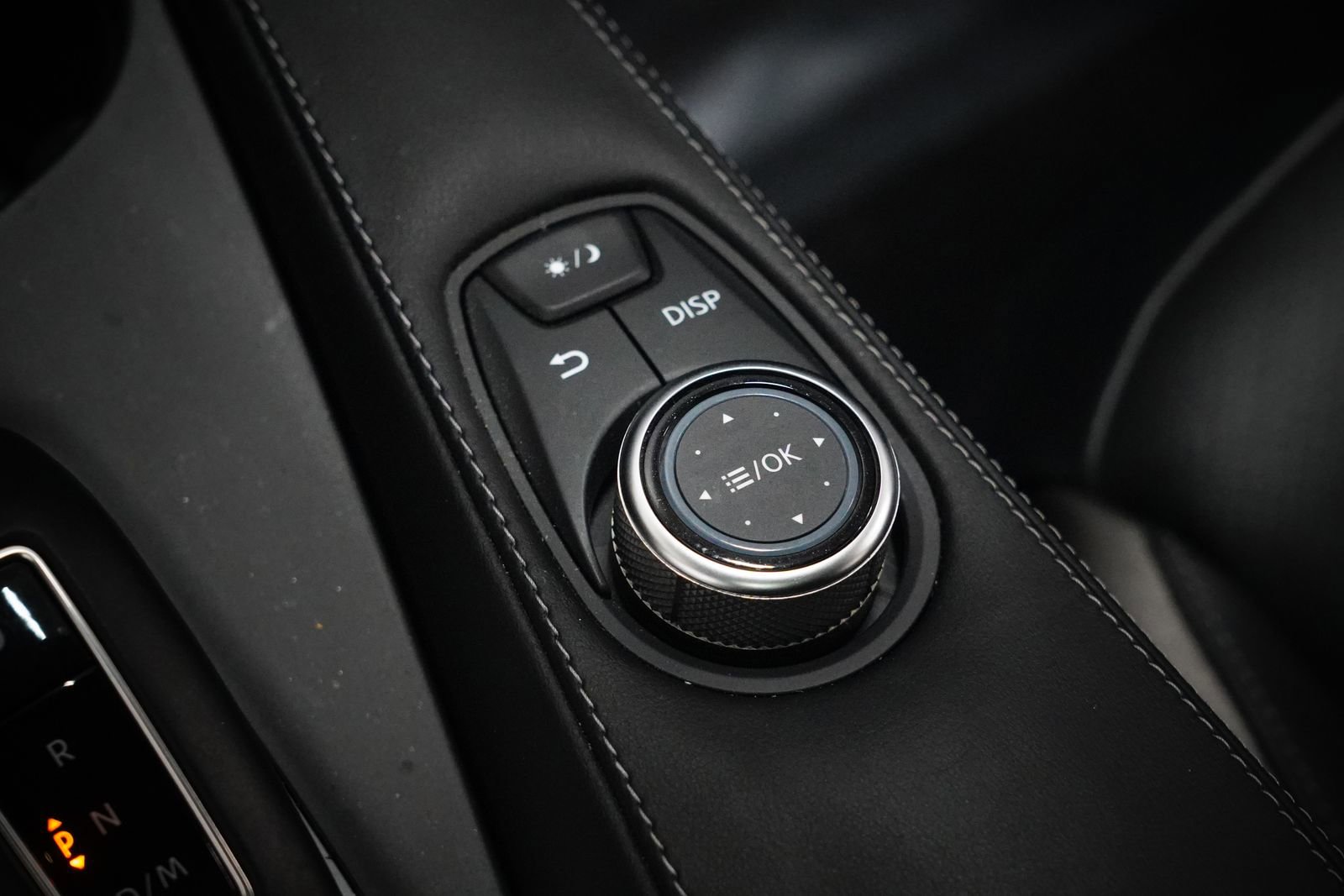 Used 2025 INFINITI QX55 Luxe w/ Cargo Package image 28