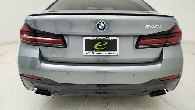 Used 2023 BMW 540i w/ M Sport Package image 10