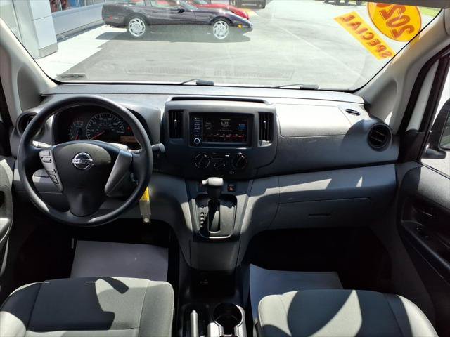 Used 2020 Nissan NV200 S FWD image 8
