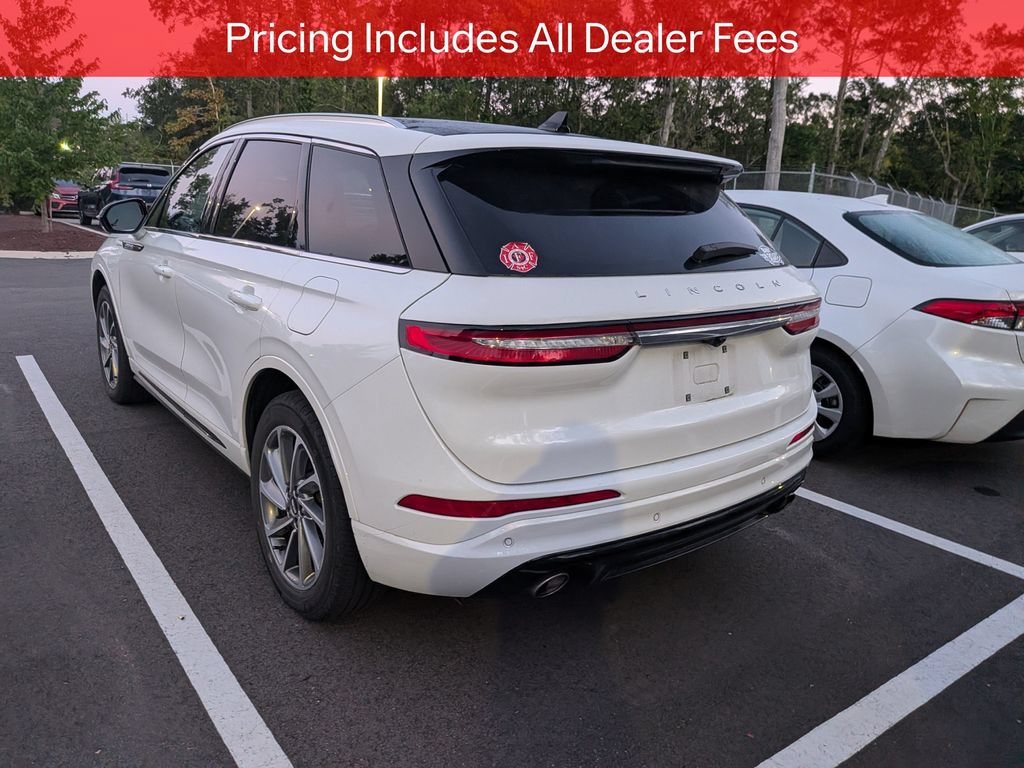 Used 2022 Lincoln Corsair Grand Touring AWD/4WD image 4
