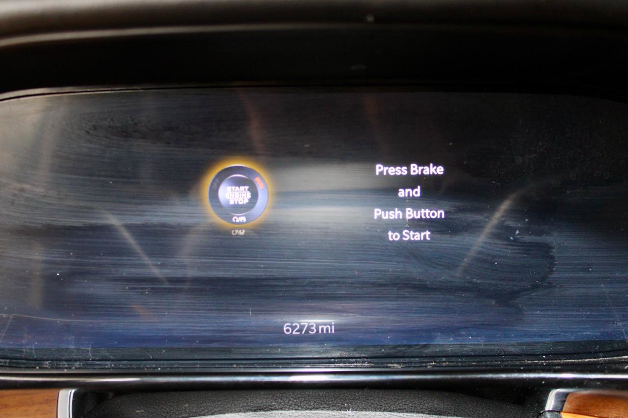 Used 2025 Jeep Grand Wagoneer L Series III AWD/4WD image 23