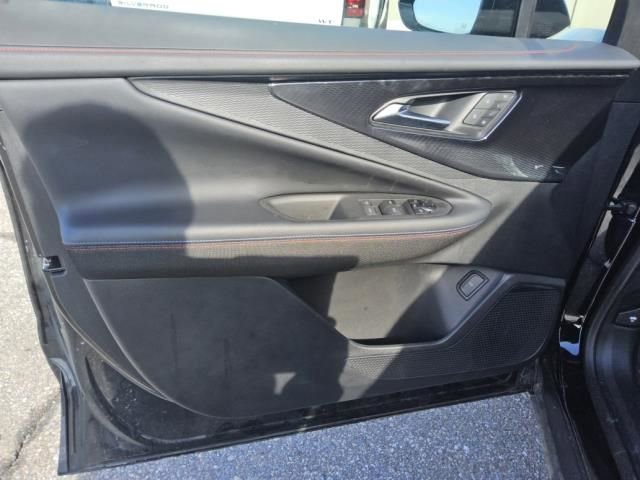 Used 2025 Chevrolet Blazer EV RS image 9