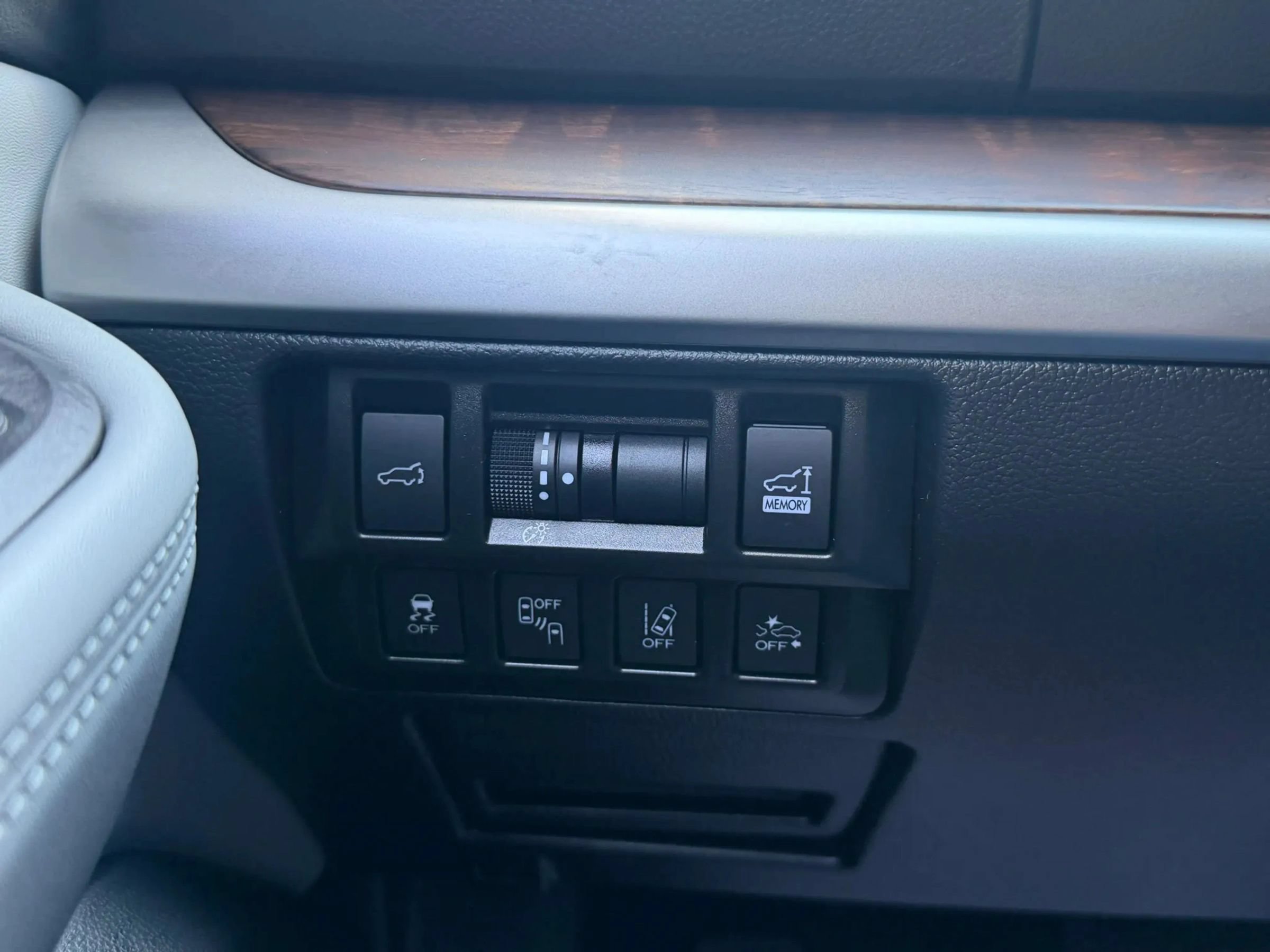 Used 2019 Subaru Outback 2.5i Limited AWD/4WD image 34