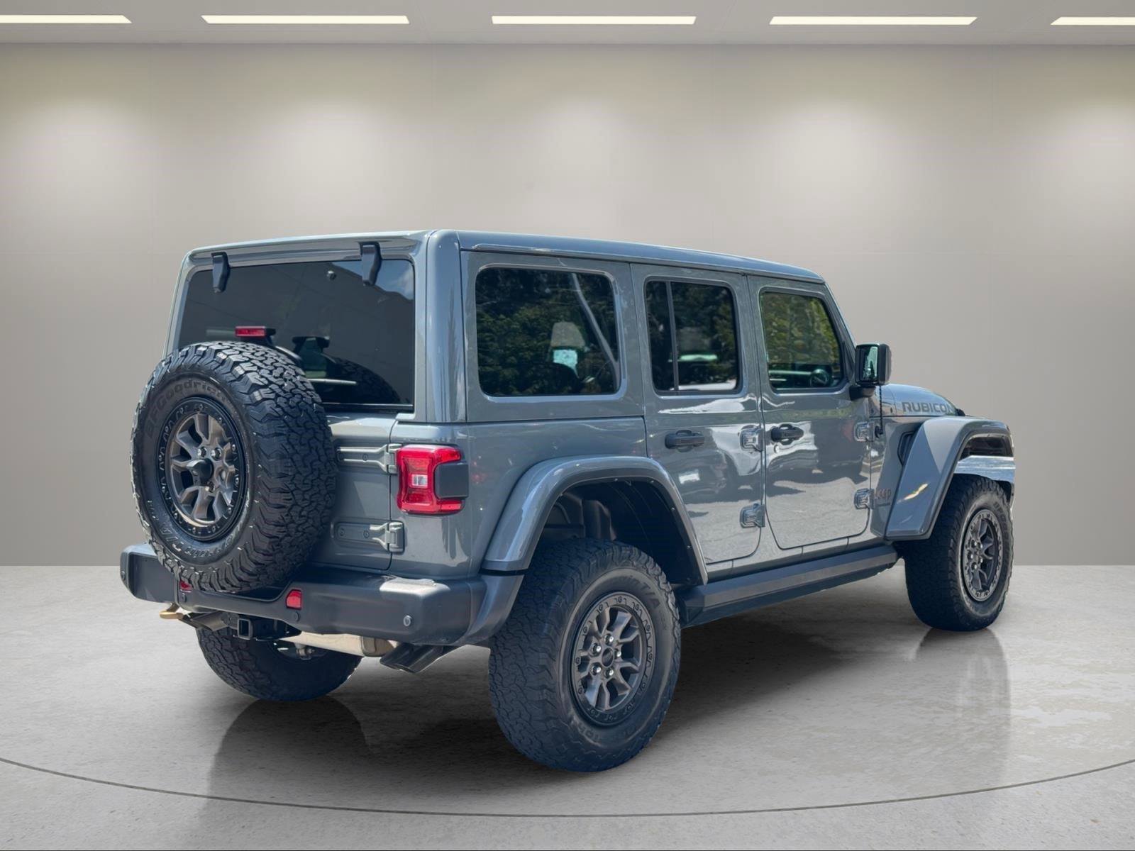 Used 2023 Jeep Wrangler Unlimited Rubicon 392 w/ Trailer Tow Package AWD/4WD image 5