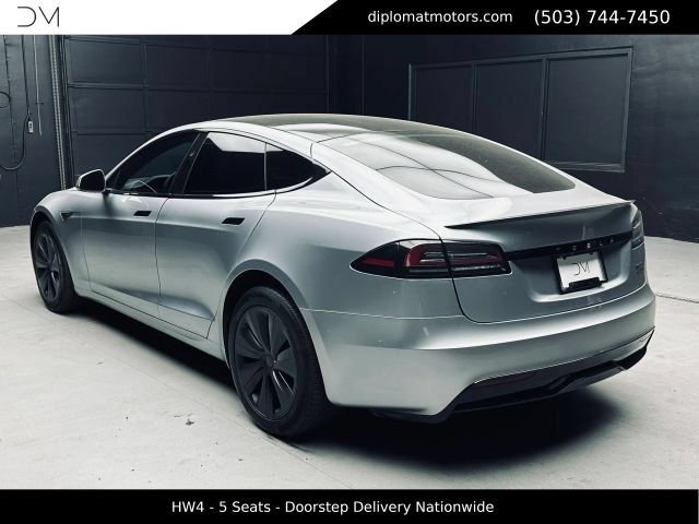 Used 2024 Tesla Model S Plaid AWD/4WD image 4