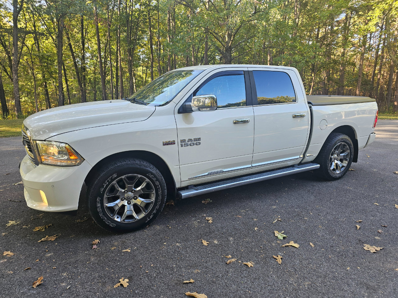Used 2017 RAM 1500 Limited image 4