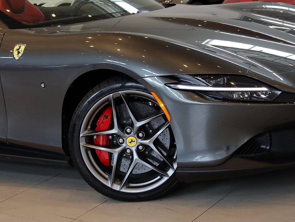 Certified 2024 Ferrari Roma Spider image 9