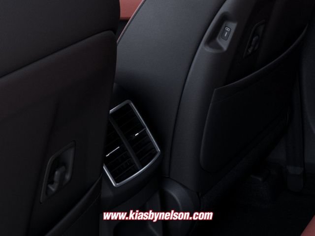 New 2026 Kia Sportage SX AWD/4WD image 30
