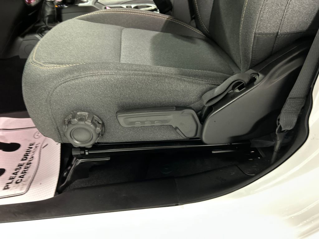 Used 2025 Jeep Wrangler Willys 4xe image 13