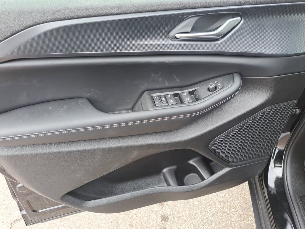 New 2026 Jeep Grand Cherokee Laredo image 20