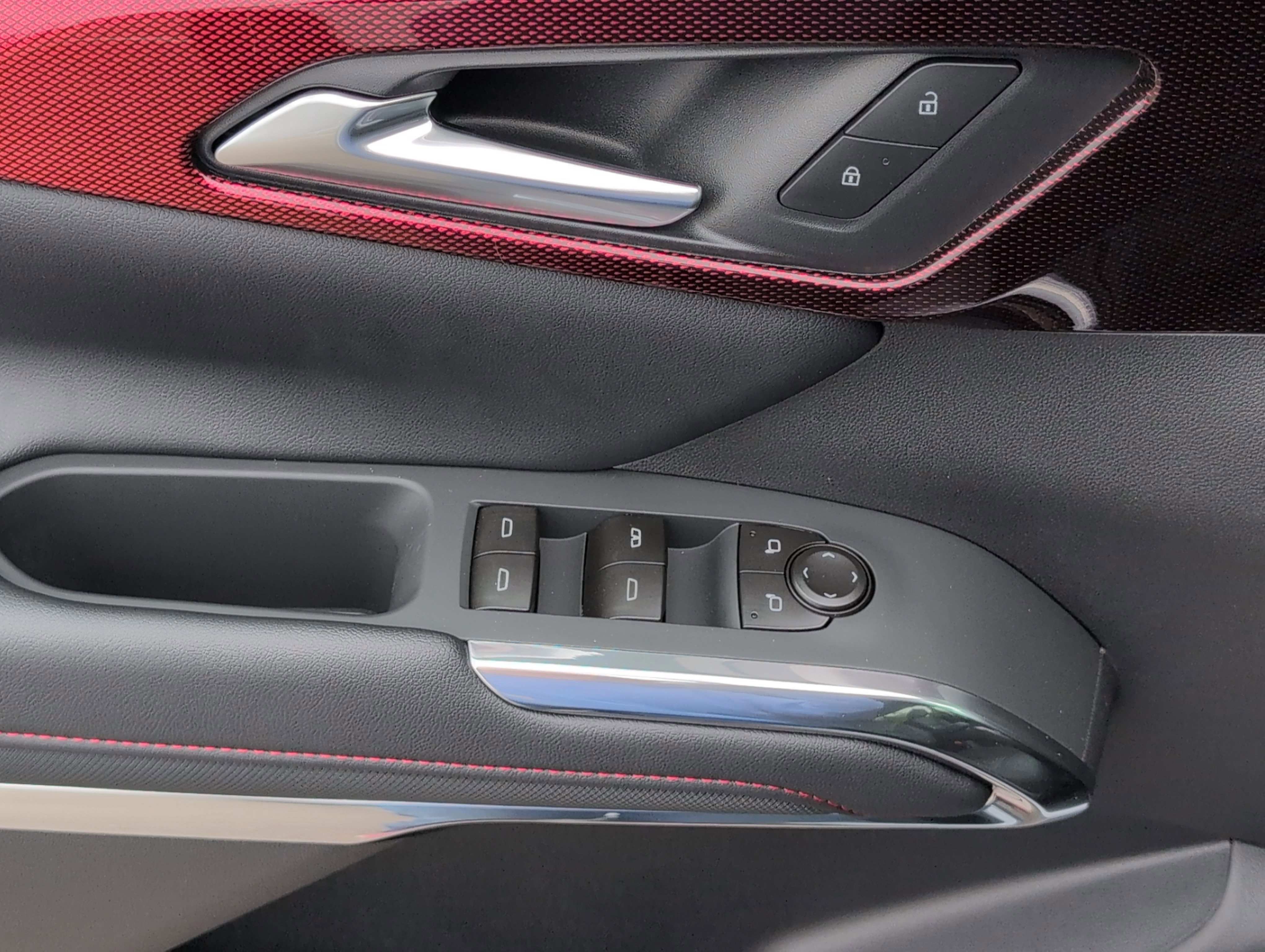 New 2026 Chevrolet Traverse Z71 w/ Enhanced Driving Package image 16