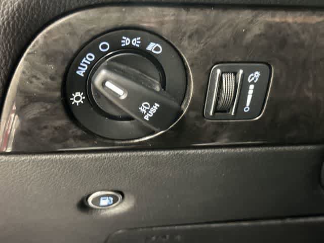 Used 2014 Dodge Durango Limited RWD image 19