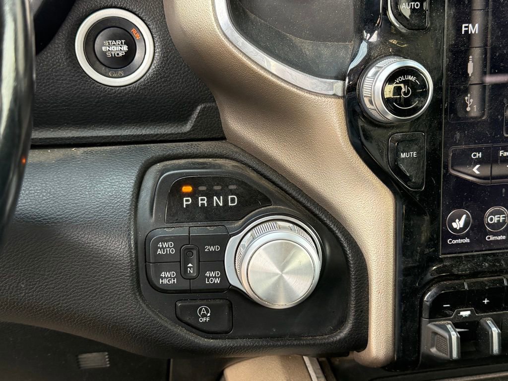 Used 2019 RAM 1500 Laramie image 19