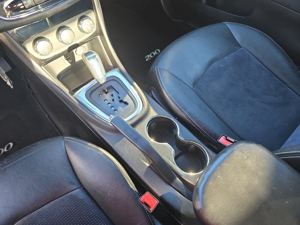 Used 2012 Chrysler 200 S FWD image 24