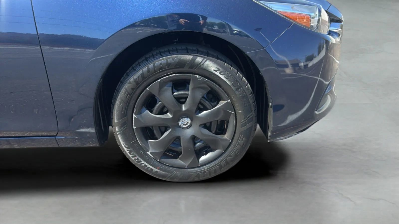 Used 2018 MAZDA MAZDA3 Sport FWD image 30