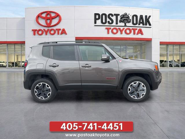 Used 2016 Jeep Renegade Trailhawk AWD/4WD image 9