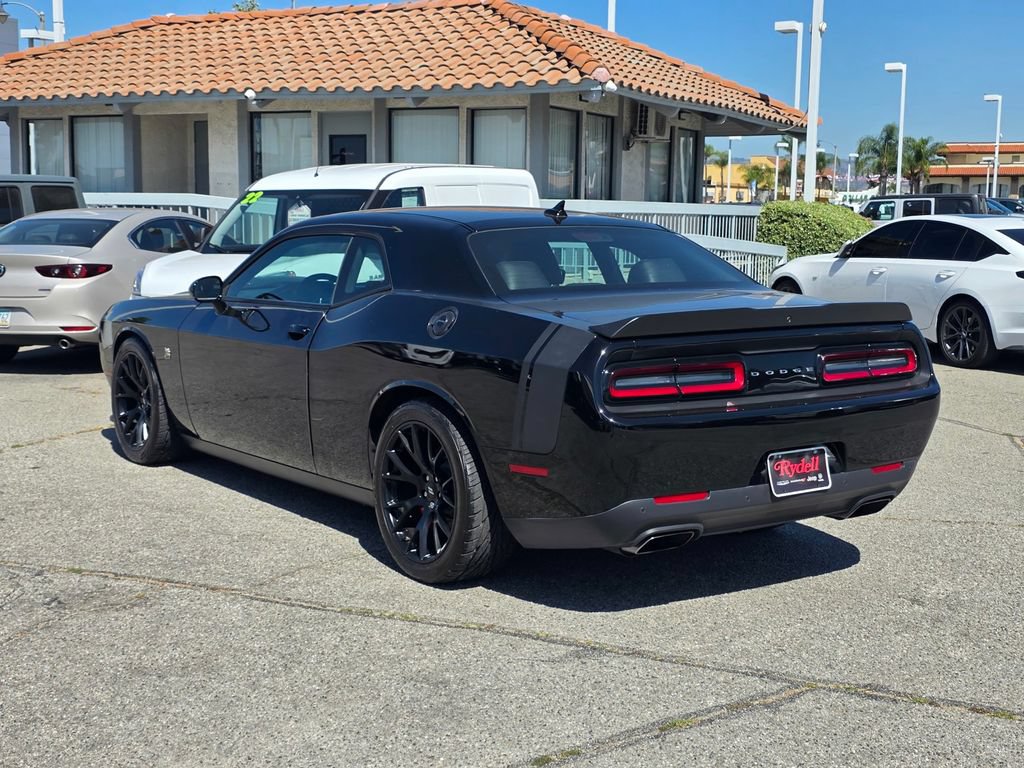 Used 2018 Dodge Challenger R/T Scat Pack RWD image 6