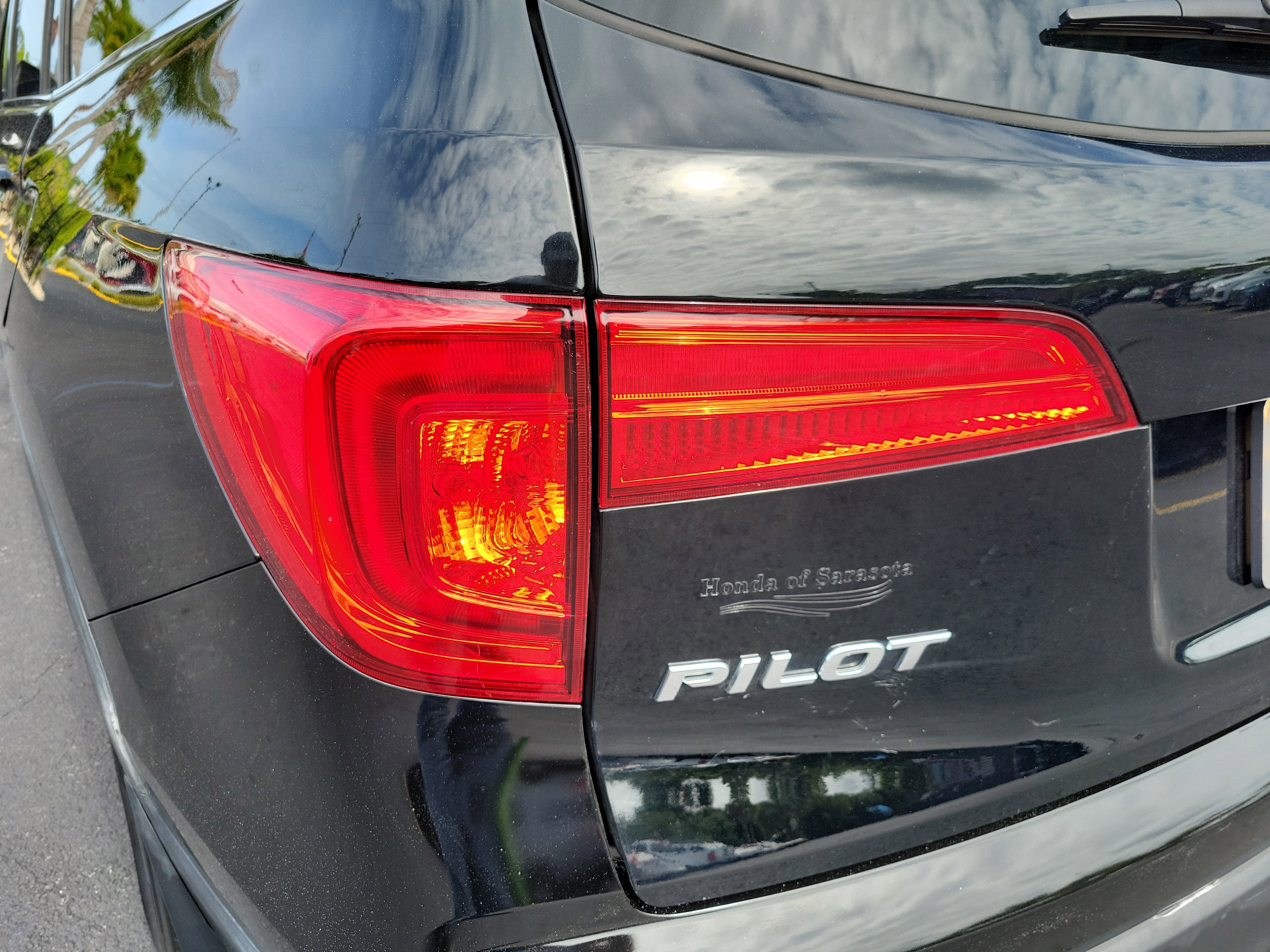 Used 2018 Honda Pilot EX-L image 13