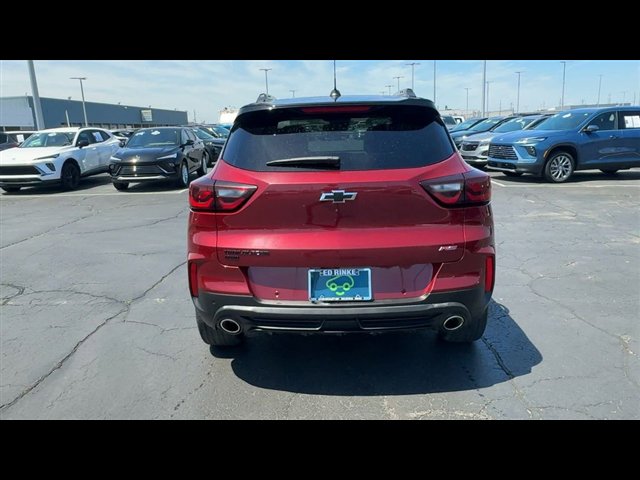 Used 2025 Chevrolet TrailBlazer RS w/ Convenience Package AWD/4WD image 7