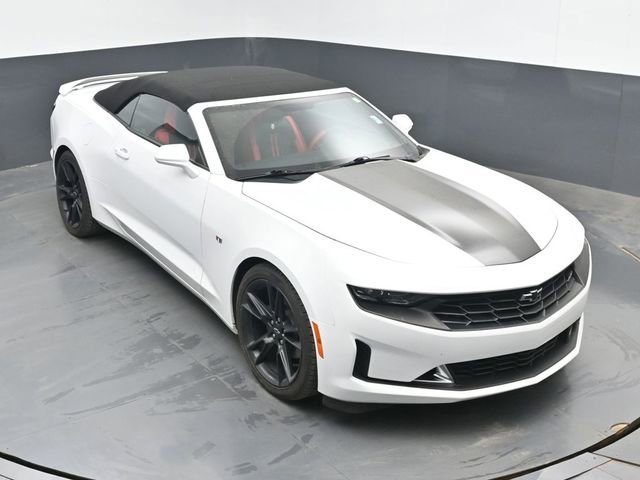 Used 2021 Chevrolet Camaro LT w/ RS Package image 26