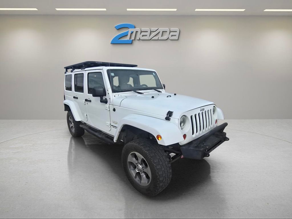 Used 2012 Jeep Wrangler Unlimited Sahara w/ Connectivity Group image 7