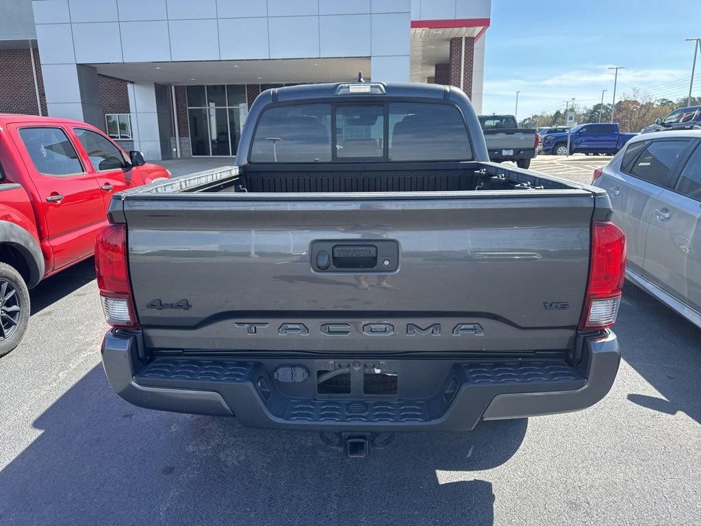 Used 2018 Toyota Tacoma SR w/ SR Convenience Package image 5