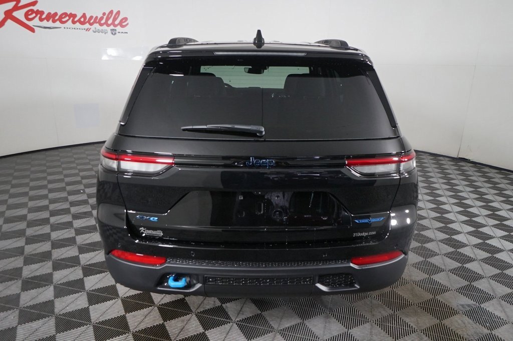 New 2024 Jeep Grand Cherokee Trailhawk image 7