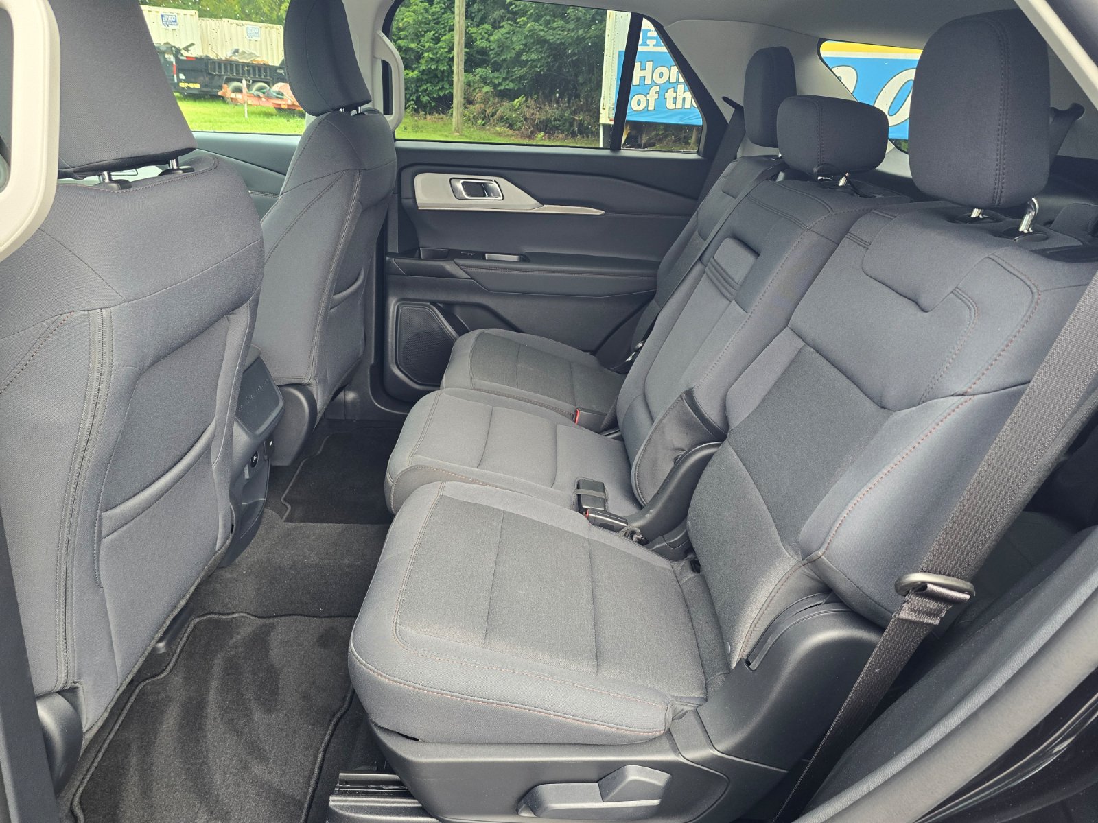 Used 2026 Ford Explorer Active RWD image 12