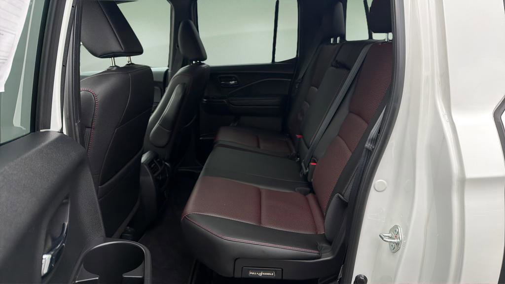 Used 2021 Honda Ridgeline Black Edition image 14