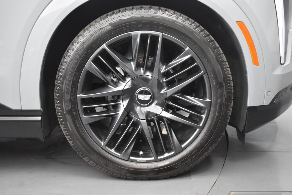 Used 2026 Cadillac Escalade IQ Sport 1 w/ LPO, ONYX Package AWD/4WD image 37
