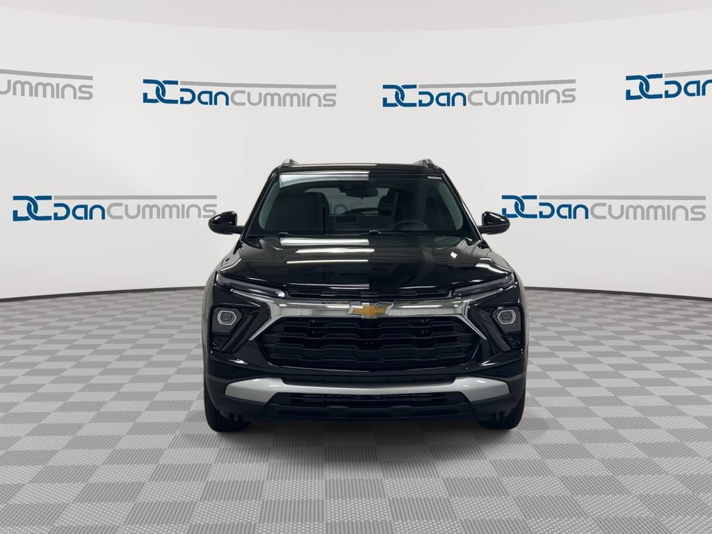 New 2026 Chevrolet TrailBlazer LT FWD image 3