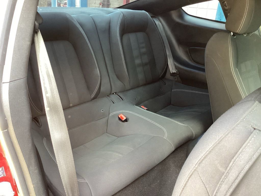 Used 2019 Ford Mustang Coupe image 31