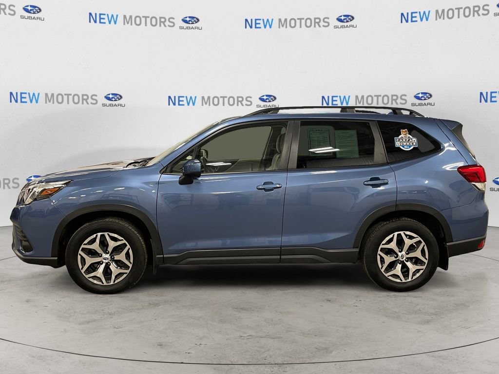 Certified 2023 Subaru Forester Premium AWD/4WD image 2
