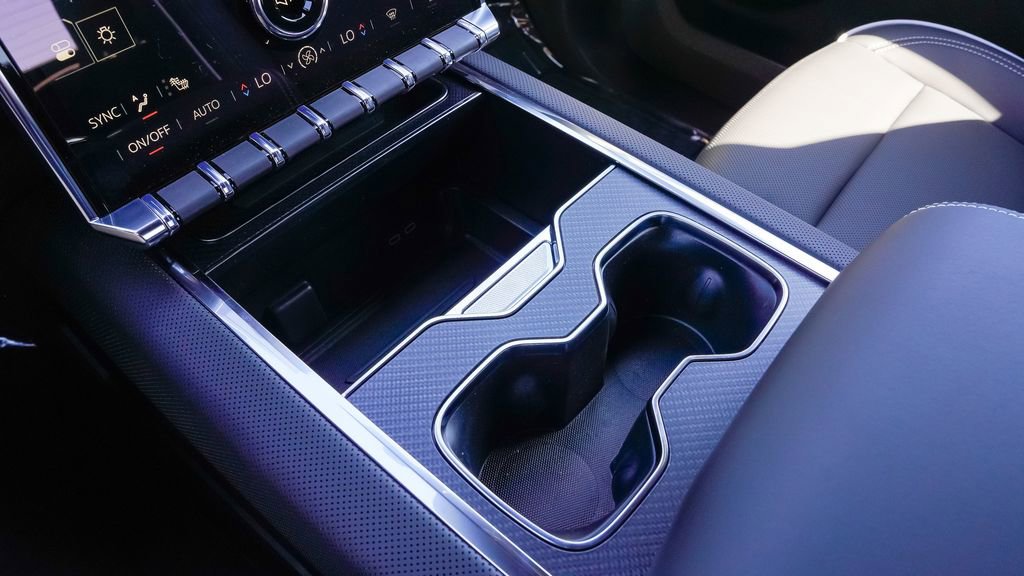 Used 2026 GMC Sierra EV Elevation image 31