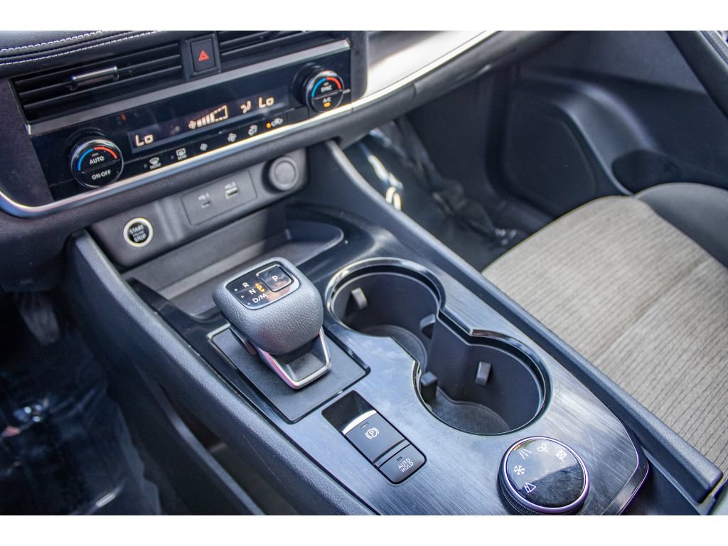 Used 2023 Nissan Rogue SV AWD/4WD image 48