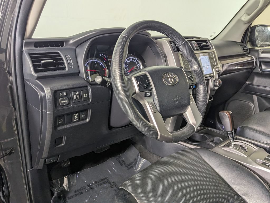 Used 2023 Toyota 4Runner Limited RWD image 11