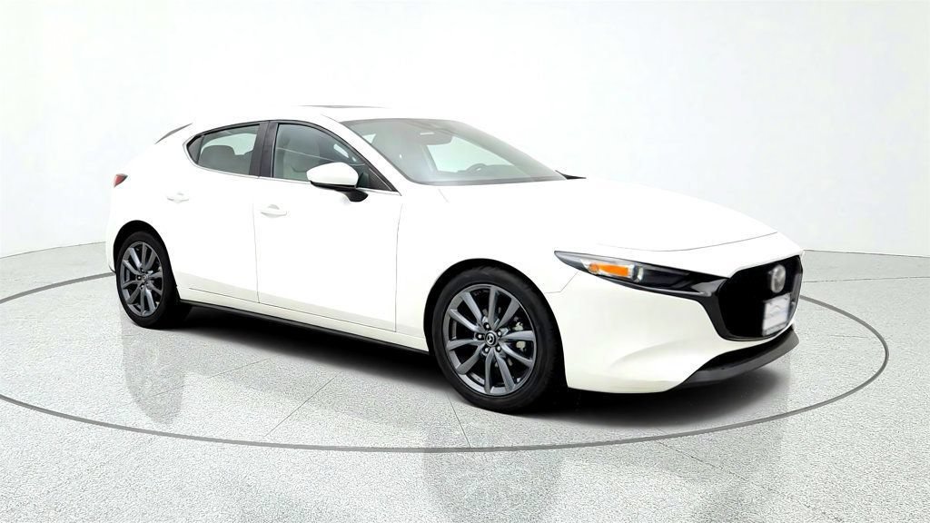 Used 2019 MAZDA MAZDA3 Hatchback FWD image 3