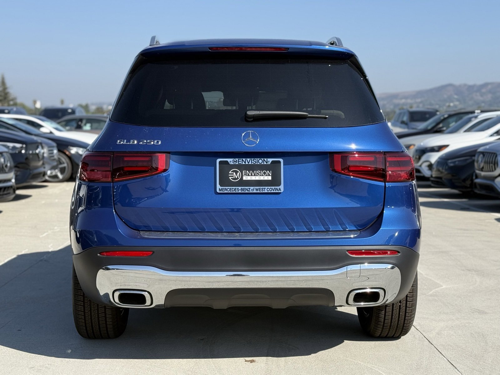 New 2026 Mercedes-Benz GLB 250 image 9