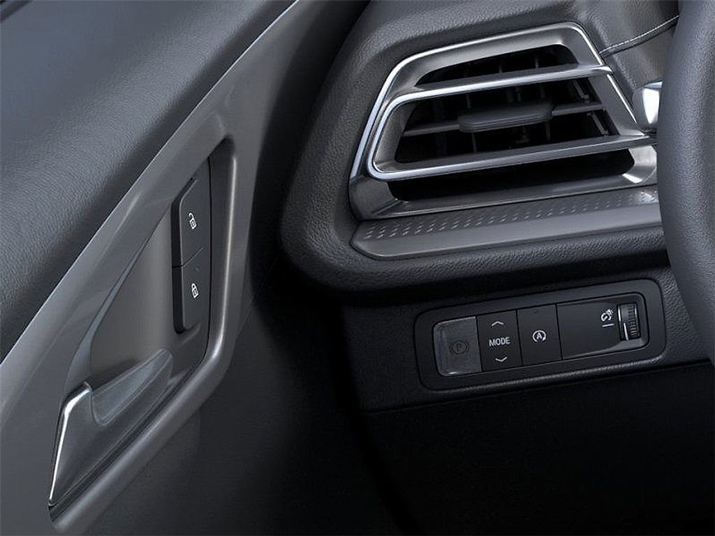 Used 2024 Chevrolet Traverse LT w/ LPO, Cargo Package image 22