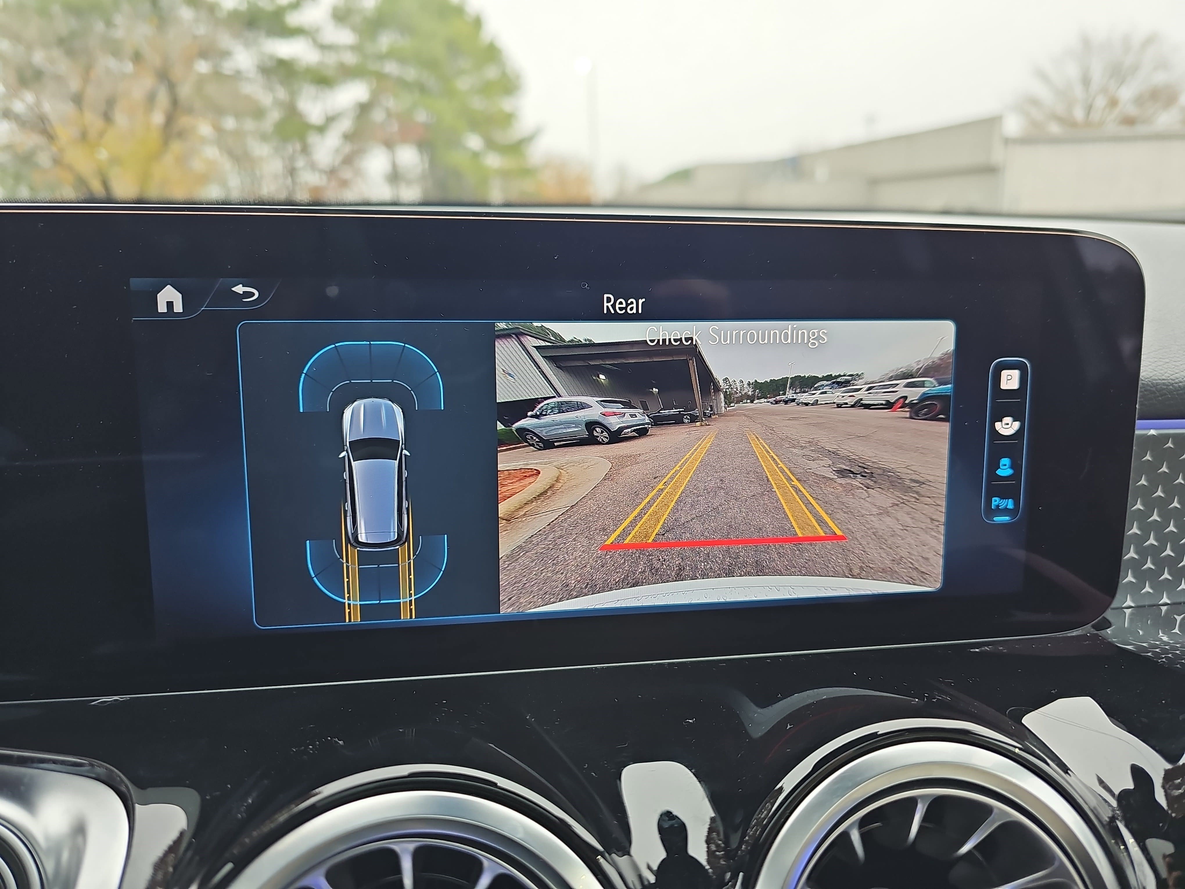 Certified 2025 Mercedes-Benz GLB 250 image 25