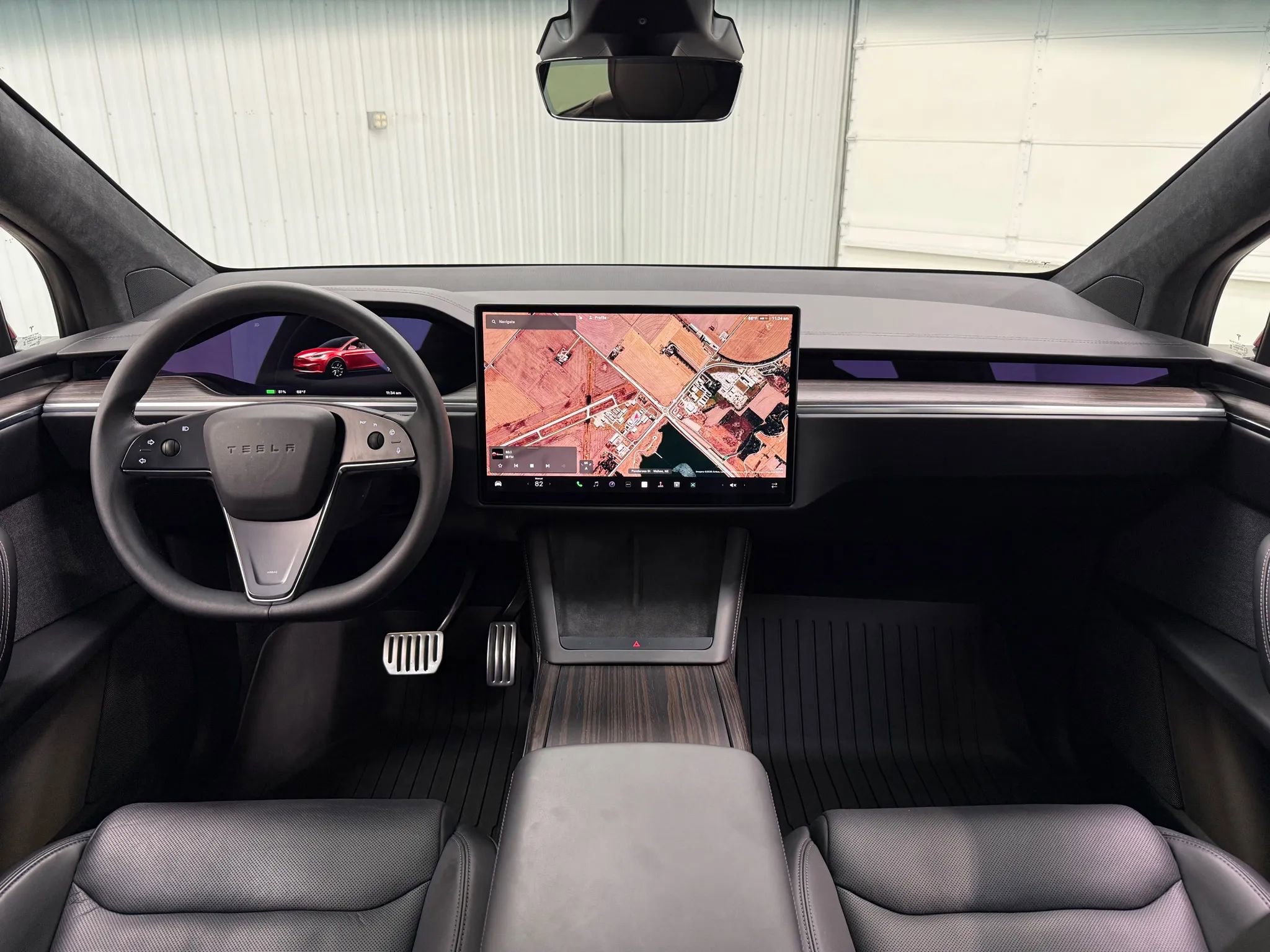 Used 2023 Tesla Model X image 13