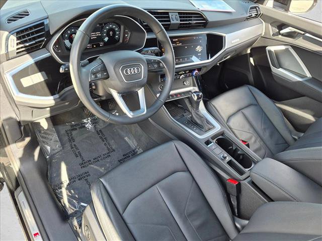 Used 2023 Audi Q3 2.0T Premium Plus AWD/4WD image 10