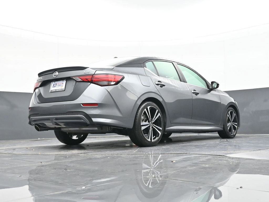 Used 2023 Nissan Sentra SR w/ Electronics Package image 40