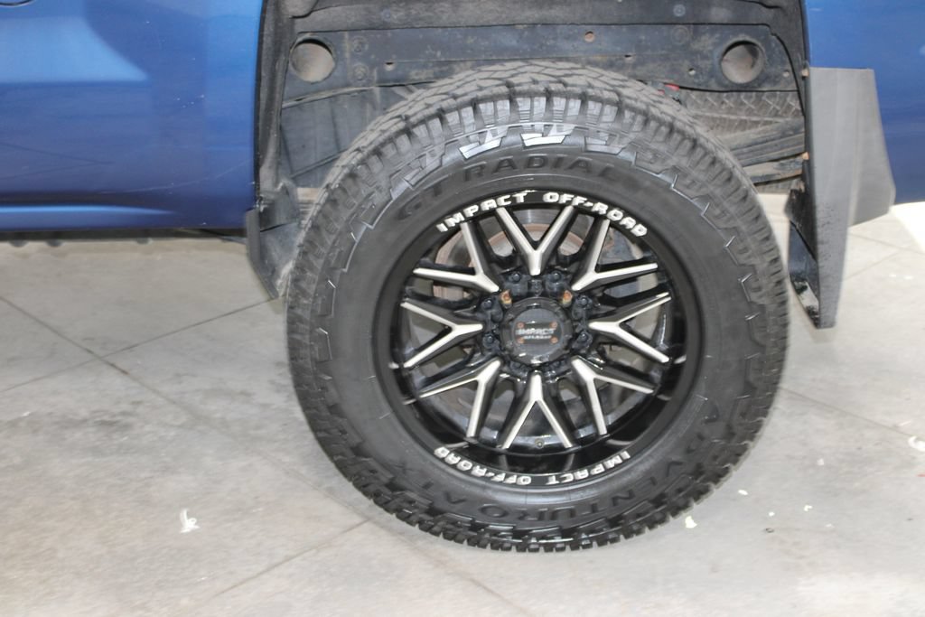 Used 2019 Chevrolet Silverado 2500 High Country w/ Duramax Plus Package AWD/4WD image 56