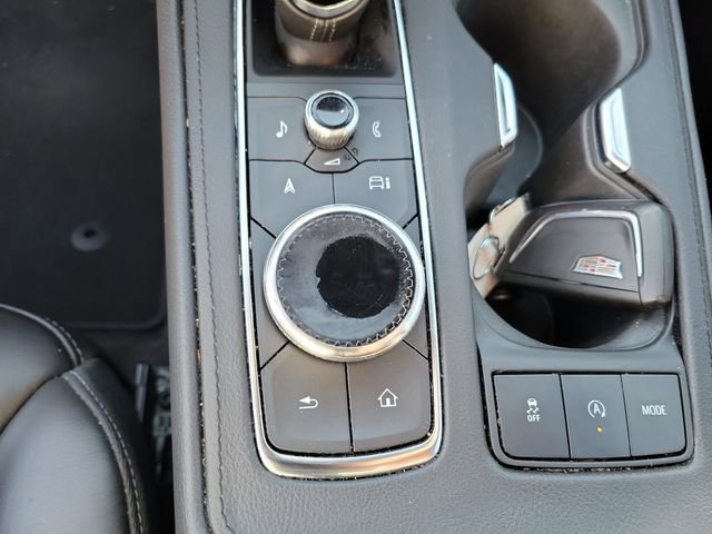 Used 2024 Cadillac XT4 Premium Luxury image 25