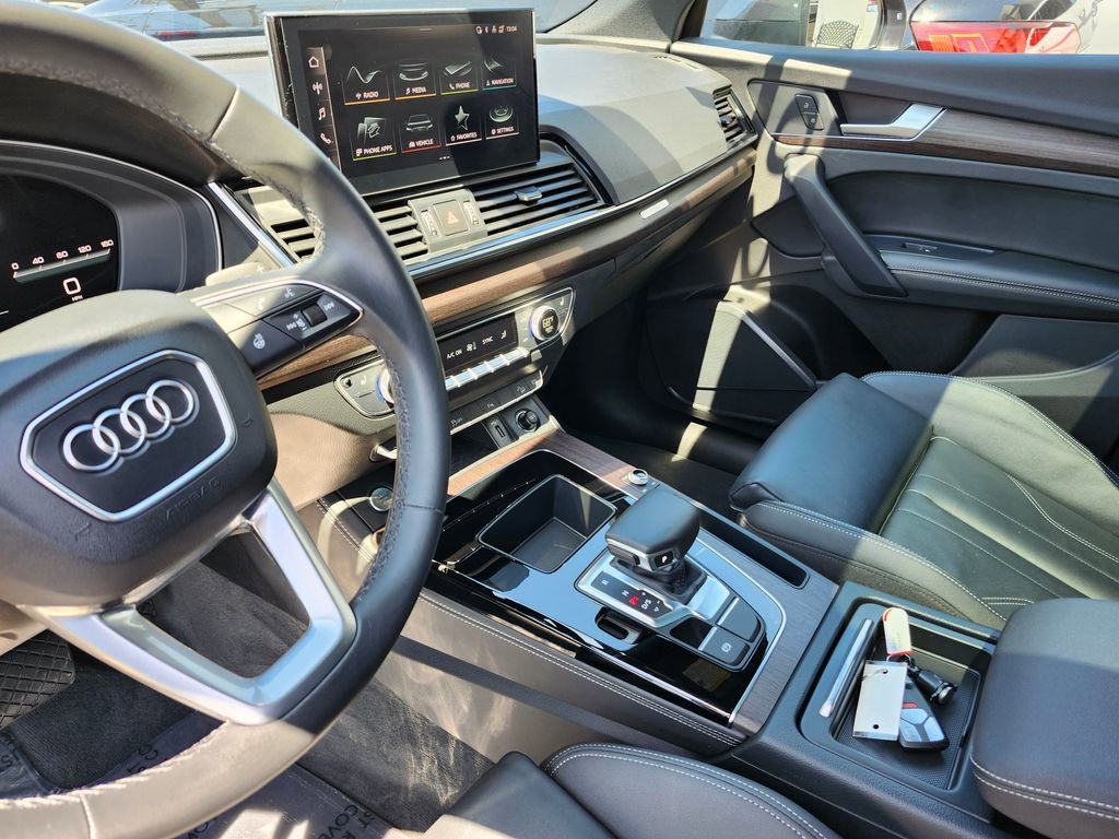Used 2022 Audi Q5 2.0T Premium Plus AWD/4WD image 7